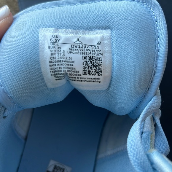 Nike Air Jordan 1 mid se (GS) - Picture 6 of 6